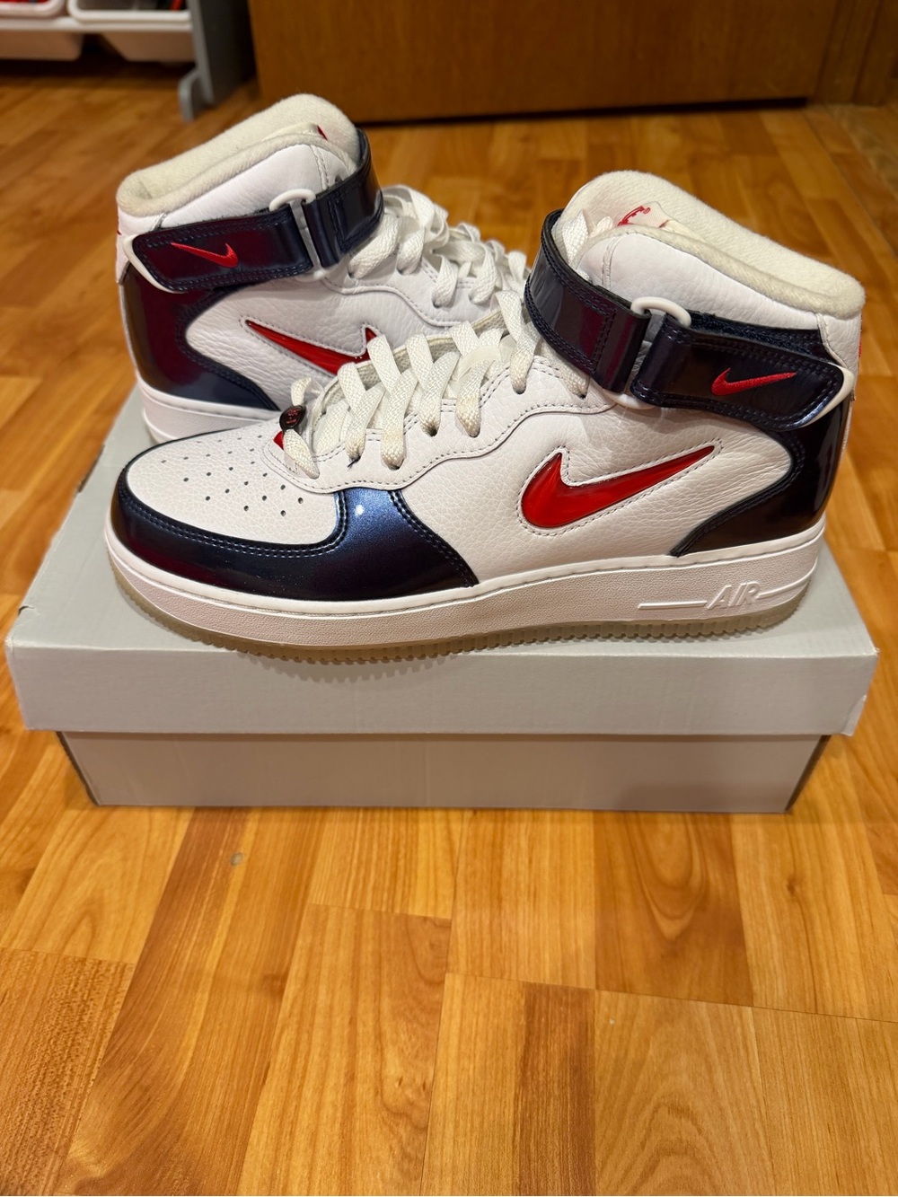 Nike Kids White, Navy & Red High-Top Sneakers with Strap